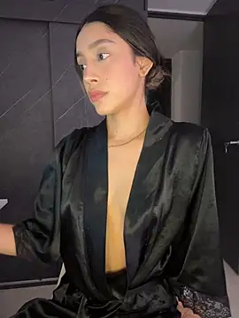 Snapshot of SelenaStone chatting on 13, 12, 2024 SelenaStone online show from 13, 12, 2024