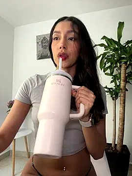 SelenaStone online show from 15, 12, 2025