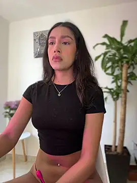 SelenaStone online show from 11, 1, 2026