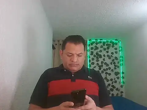 SexDiffrent online show from 20, 5, 2026