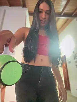 Ashly Miller online show from 3, 2, 2025