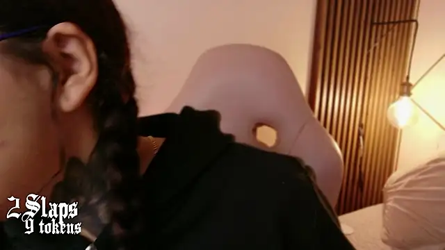 Snapshot of kim_blake chatting on 14, 2, 2026 kim blake online show from 14, 2, 2026