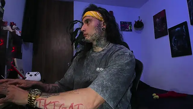 Snapshot of Ryuk_it chatting on 22, 12, 2025 Ryuk it online show from 22, 12, 2025