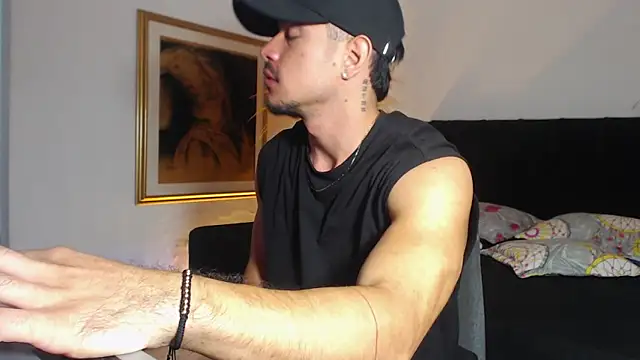 Snapshot of Markboyl chatting on 23, 3, 2026 Markboyl online show from 23, 3, 2026