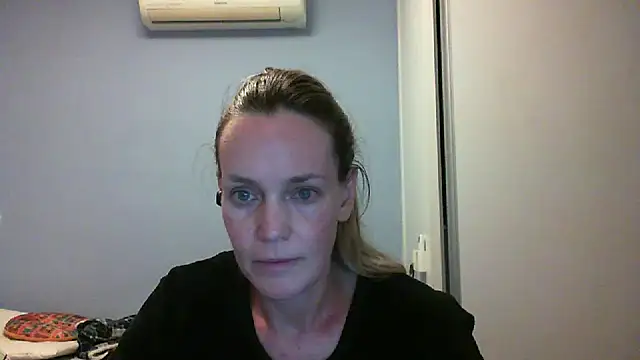 Annylove1 online show from 16, 9, 2025