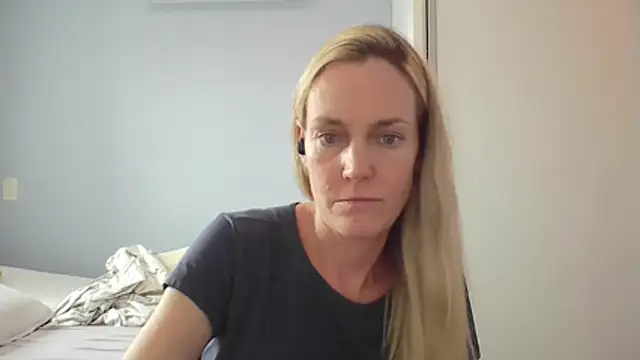 Annylove1 online show from 15, 1, 2026