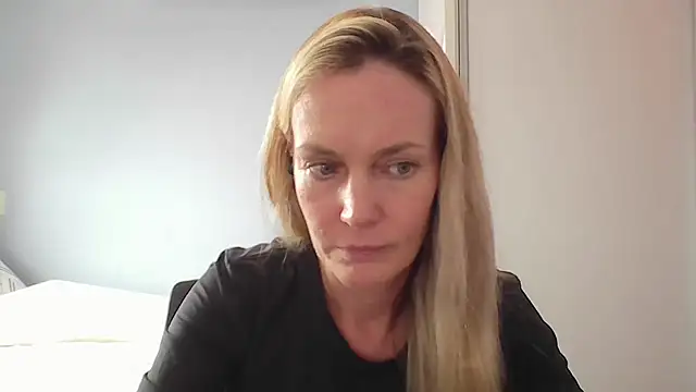 Annylove1 online show from 11, 2, 2026