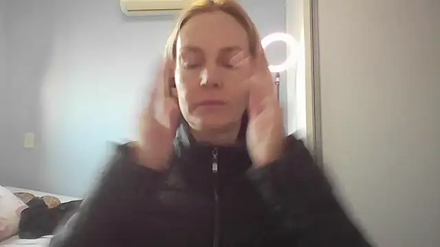 Snapshot of Annylove1 chatting on 12, 5, 2026 Annylove1 online show from 12, 5, 2026