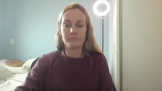 Snapshot of Annylove1 chatting on 16, 6, 2026 Annylove1 online show from 16, 6, 2026