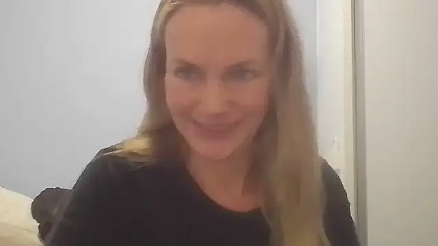 Snapshot of Annylove1 chatting on 26, 6, 2026 Annylove1 online show from 26, 6, 2026