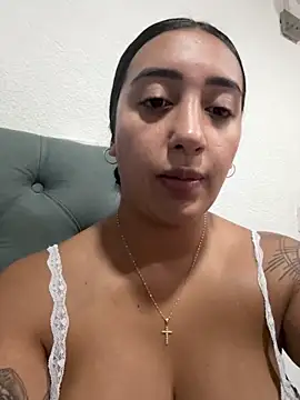 Snapshot of Hannahoff chatting on 16, 2, 2026 Hannahoff online show from 16, 2, 2026