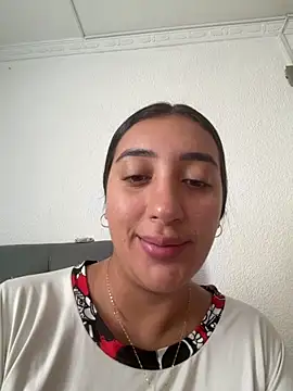 Snapshot of Hannahoff chatting on 18, 2, 2026 Hannahoff online show from 18, 2, 2026