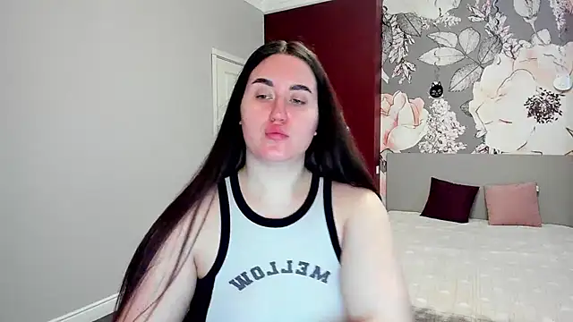 Snapshot of Roxie_Bradley chatting on 5, 3, 2026 Roxie Bradley online show from 5, 3, 2026