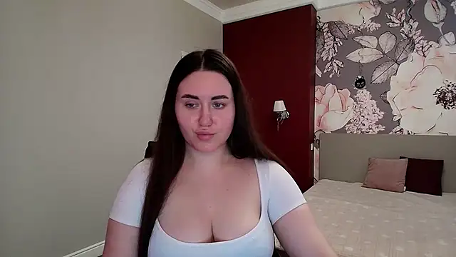 Snapshot of Roxie_Bradley chatting on 14, 3, 2026 Roxie Bradley online show from 14, 3, 2026