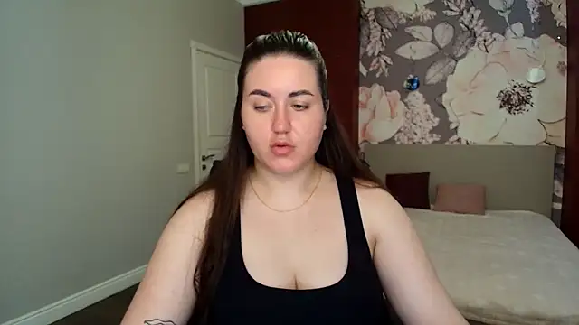 Snapshot of Roxie_Bradley chatting on 22, 5, 2026 Roxie Bradley online show from 22, 5, 2026