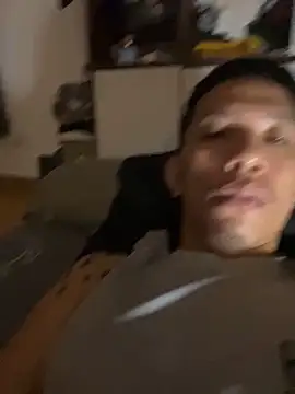 Snapshot of xlovercum chatting on 10, 2, 2026 xlovercum online show from 10, 2, 2026