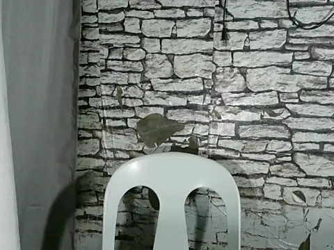 Snapshot of xlovercum chatting on 25, 2, 2026 xlovercum online show from 25, 2, 2026