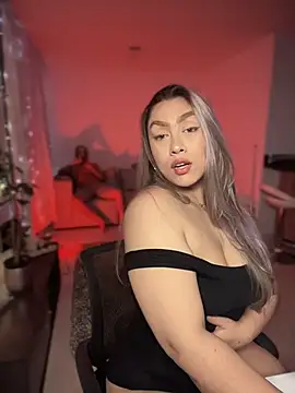 Snapshot of Im_sophiie chatting on 28, 11, 2025 Im sophiie online show from 28, 11, 2025