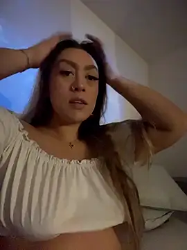 Im sophiie online show from 11, 4, 2026