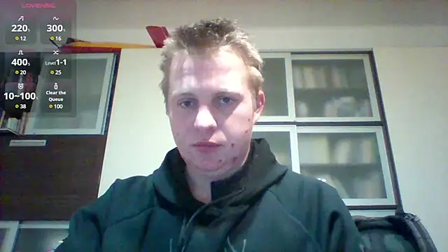 Snapshot of Matttthees chatting on 31, 12, 2024 Matttthees online show from 31, 12, 2024