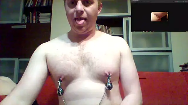 Snapshot of Matttthees chatting on 9, 3, 2025 Matttthees online show from 9, 3, 2025