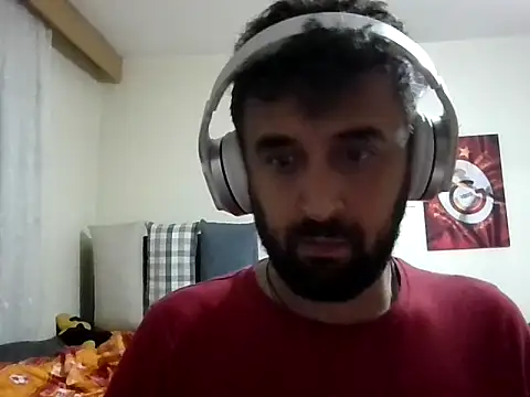 Snapshot of Ca414 chatting on 8, 11, 2025 Ca414 online show from 8, 11, 2025