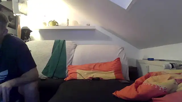 Snapshot of Cambitchboy chatting on 7, 1, 2026 Cambitchboy online show from 7, 1, 2026