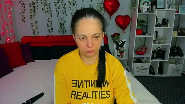 Snapshot of DarlingMilf chatting on 10, 4, 2026 DarlingMilf online show from 10, 4, 2026