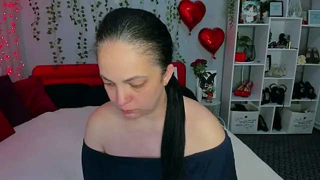 Snapshot of DarlingMilf chatting on 17, 4, 2026 DarlingMilf online show from 17, 4, 2026