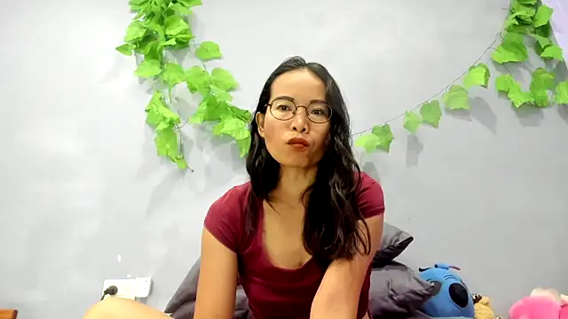 Snapshot of loveley_jenny chatting on 19, 10, 2025 loveley jenny online show from 19, 10, 2025