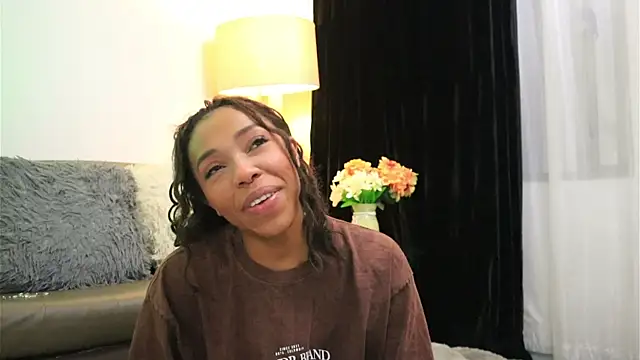 Valeriestyle online show from 4, 3, 2026