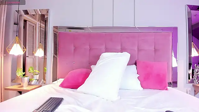 Ahincale online show from 10, 2, 2025