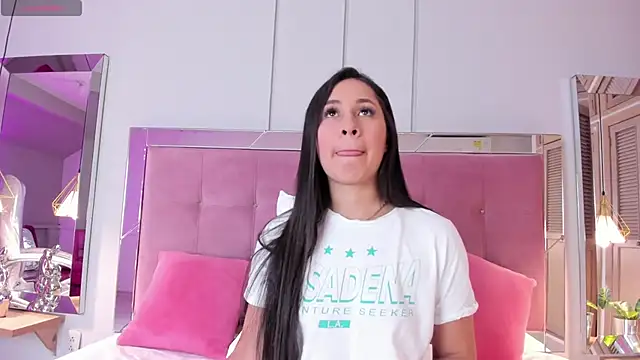 Ahincale online show from 17, 2, 2025