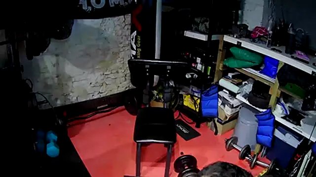 Snapshot of rob2810 chatting on 1, 4, 2026 rob2810 online show from 1, 4, 2026