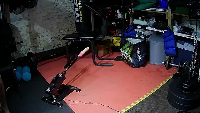 Snapshot of rob2810 chatting on 10, 4, 2026 rob2810 online show from 10, 4, 2026