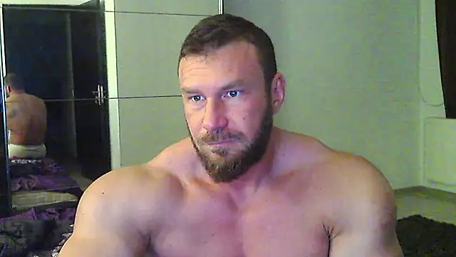 Snapshot of muscularkevin chatting on 22, 4, 2026 muscularkevin online show from 22, 4, 2026