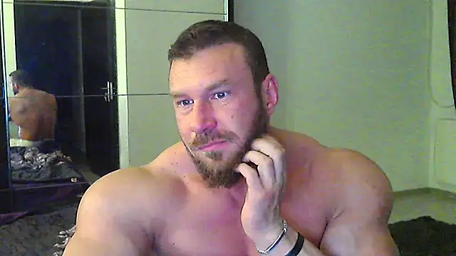 Snapshot of muscularkevin chatting on 23, 4, 2026 muscularkevin online show from 23, 4, 2026