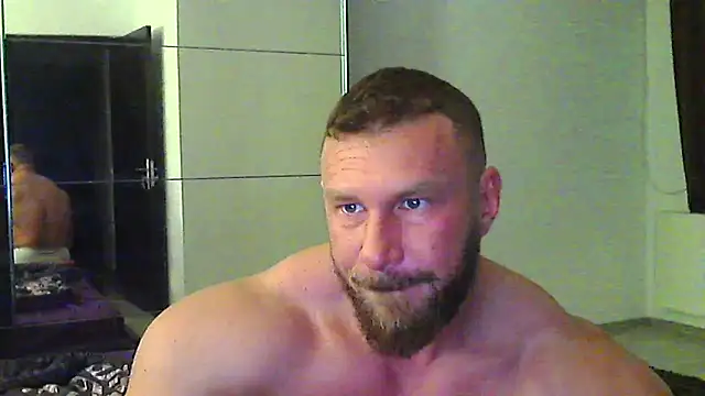 Snapshot of muscularkevin chatting on 29, 4, 2026 muscularkevin online show from 29, 4, 2026