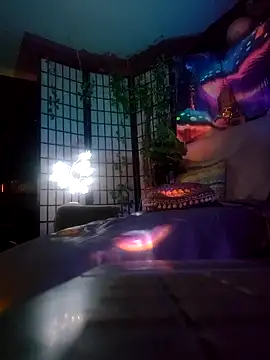 Hotredheadandtoungelasher online show from 14, 11, 2025