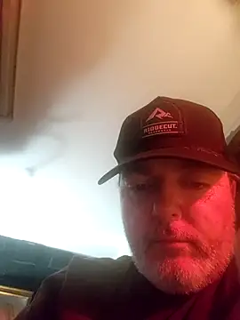 Snapshot of Hotredheadandtoungelasher chatting on 27, 3, 2026 Hotredheadandtoungelasher online show from 27, 3, 2026