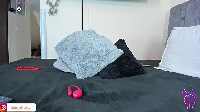 danielasexya1 online show from 2, 3, 2025