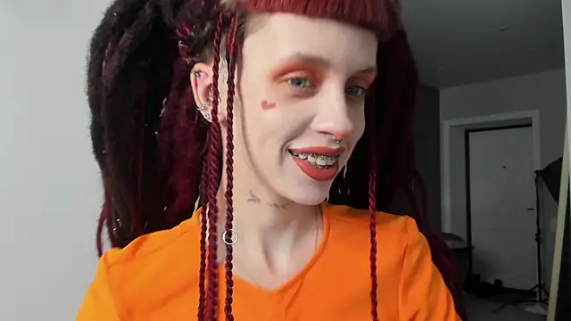 FlowerOfSin2001 online show from 3, 3, 2025