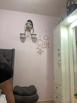 Snapshot of Kataliina chatting on 2, 3, 2025 Kataliina online show from 2, 3, 2025