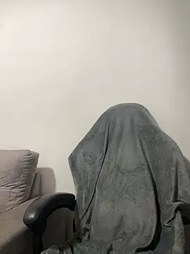 Snapshot of Kataliina chatting on 9, 4, 2026 Kataliina online show from 9, 4, 2026