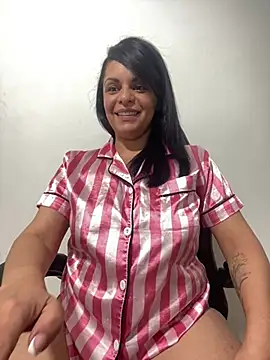 Snapshot of Kataliina chatting on 14, 4, 2026 Kataliina online show from 14, 4, 2026