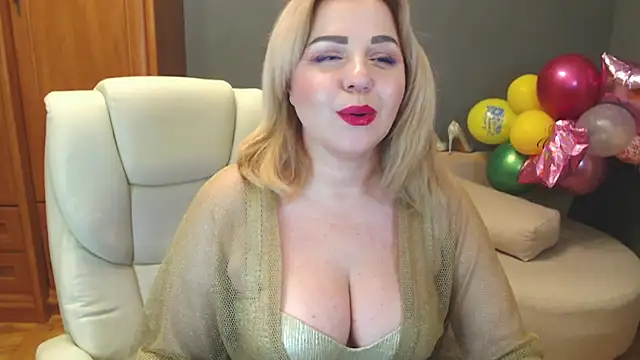 Cute sun online show from 12, 2, 2025