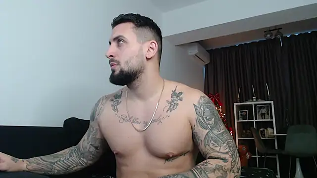 Snapshot of _DylanGreen chatting on 8, 1, 2026 DylanGreen online show from 8, 1, 2026