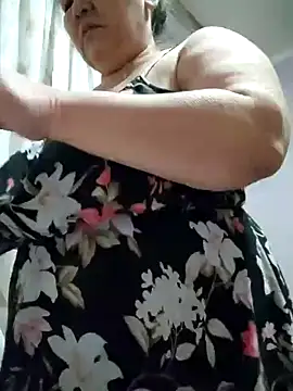 Snapshot of Zulfiya_Bruce chatting on 18, 1, 2026 Zulfiya Bruce online show from 18, 1, 2026