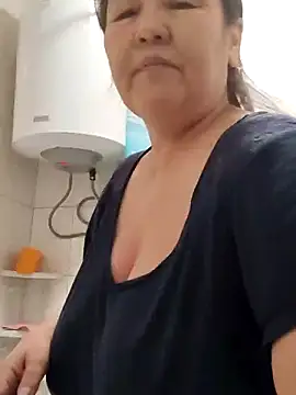 Snapshot of Zulfiya_Bruce chatting on 11, 2, 2026 Zulfiya Bruce online show from 11, 2, 2026