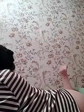 Snapshot of Zulfiya_Bruce chatting on 10, 4, 2026 Zulfiya Bruce online show from 10, 4, 2026